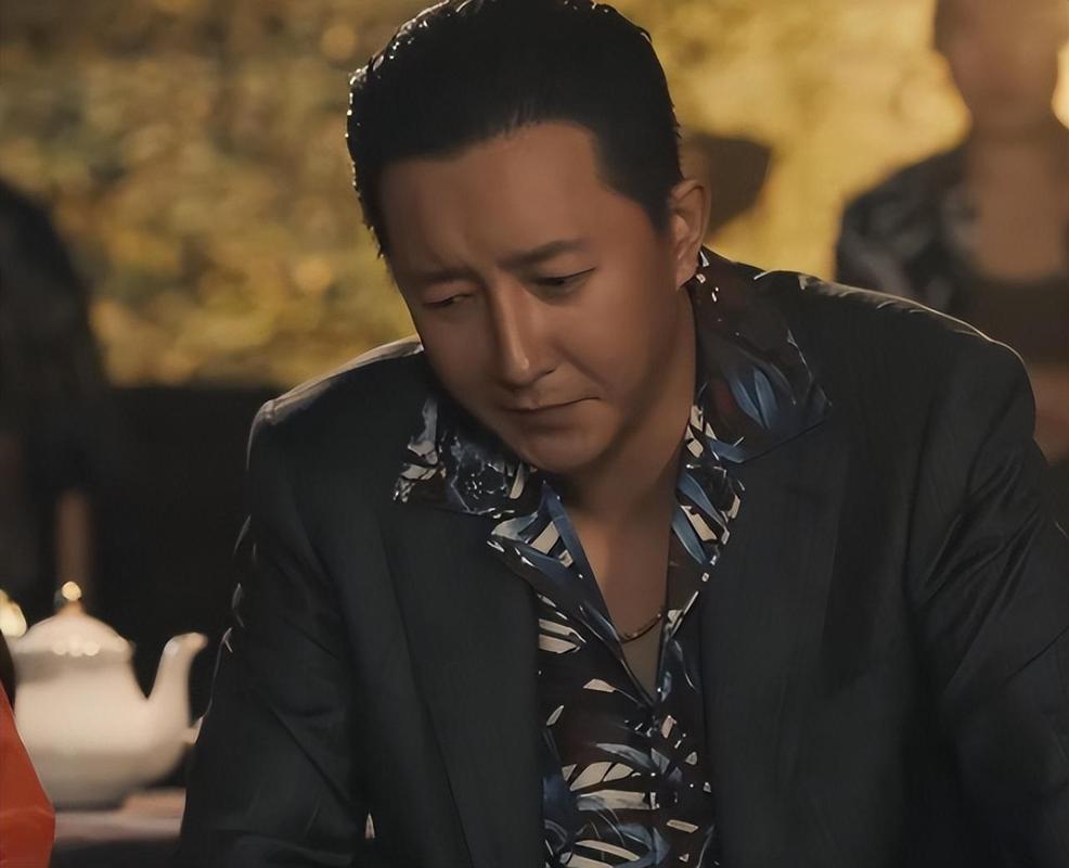 韩庚主演战争动作片(韩庚演得很火的电影)