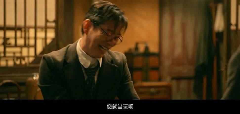 陈佩斯黄渤主演（陈佩斯黄渤主演的戏台）